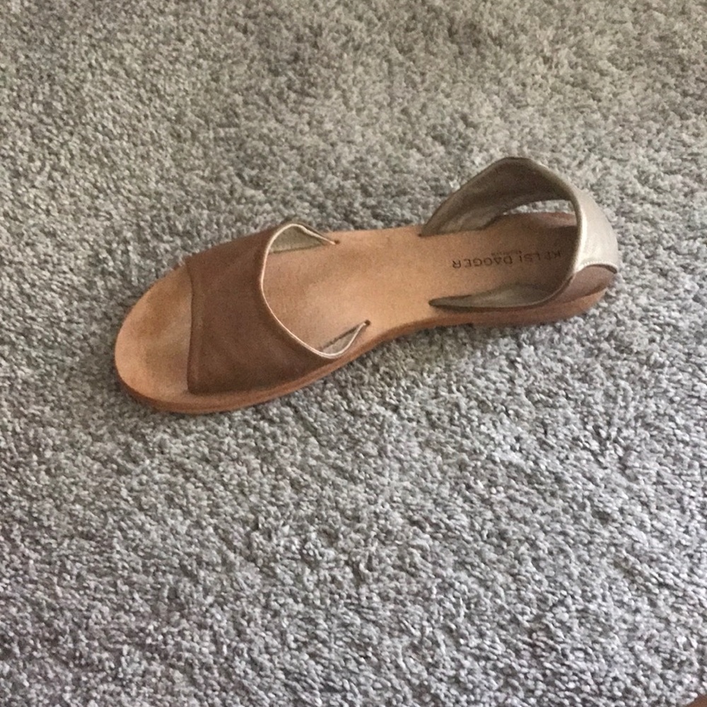 Kelsi Dagger open toe flats